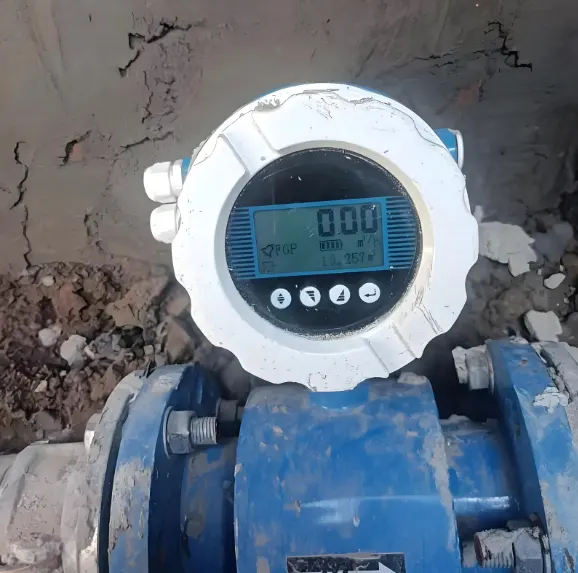 laju aliran air laut dengan meter magnetik seawater flow rate by magnetic meter